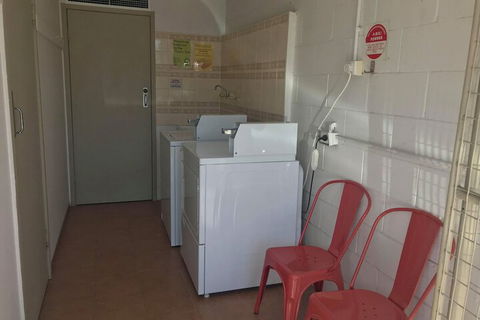 Top Spot Motel - Tourism Gold Coast 5