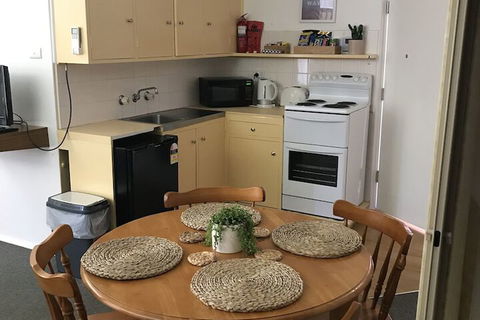 Ocean Breeze Motel - Tourism Gold Coast 4