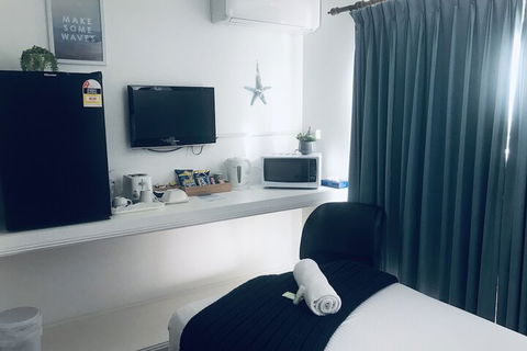 Ocean Breeze Motel - Tourism Gold Coast 6