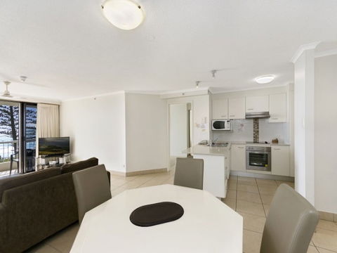 Coolum Caprice - Tourism Gold Coast 6