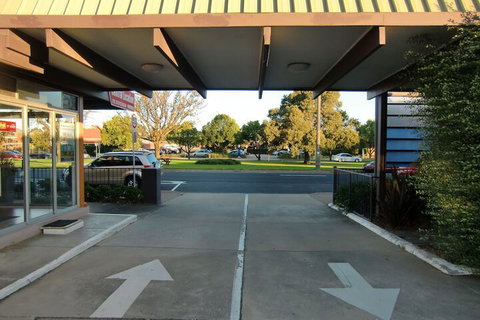 Bairnsdale Kansas City Motel - Tourism Gold Coast 1