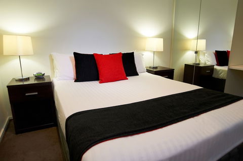 City Edge On Elizabeth - Tourism Gold Coast 3