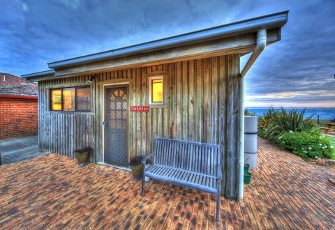 Stanley Village Waterfront Accommodation - Tourism Gold Coast 3