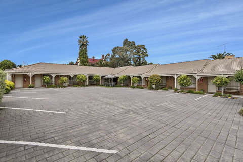 Bendigo Golden Square Motor Inn - Tourism Gold Coast 0