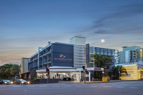 The Metropolitan Springhill - Tourism Gold Coast 3