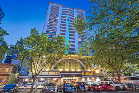 Mantra On Russell - Tourism Gold Coast 1