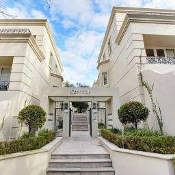 Caroline Serviced Apartments South Yarra - Gold Coast 3