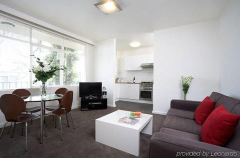 Caroline Serviced Apartments South Yarra - Gold Coast 1