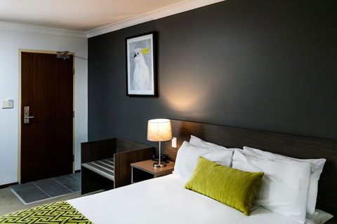 Best Western Plus Ambassador Orange - Tourism Gold Coast 6