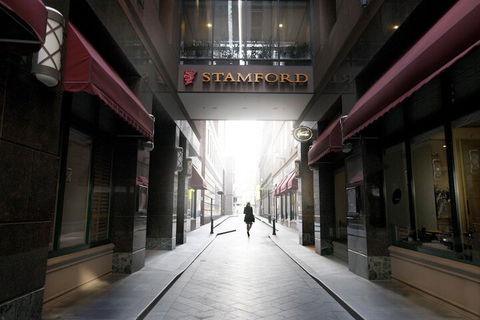 Stamford Plaza Melbourne - Tourism Gold Coast 1