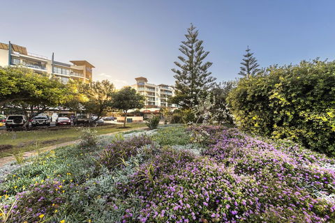 Oaks Sunshine Coast Seaforth Resort - Tourism Gold Coast 1