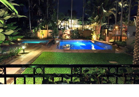 Reef Club Resort - Tourism Gold Coast 3