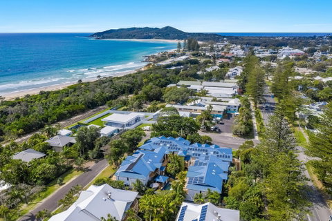 Eco Beach Resort - Tourism Gold Coast 1