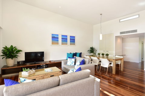 East On Byron - Tourism Gold Coast 3