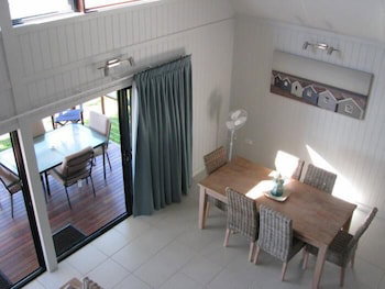 Cardwell Beachcomber Motel And Tourist Park - Tourism Gold Coast 4