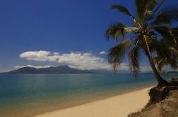 Cardwell Beachcomber Motel And Tourist Park - Tourism Gold Coast 1