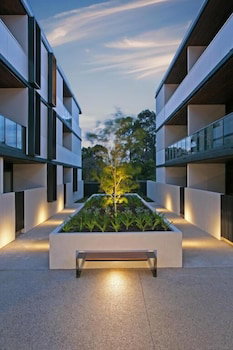 Clayton Serviced Apartments - Tourism Gold Coast 5