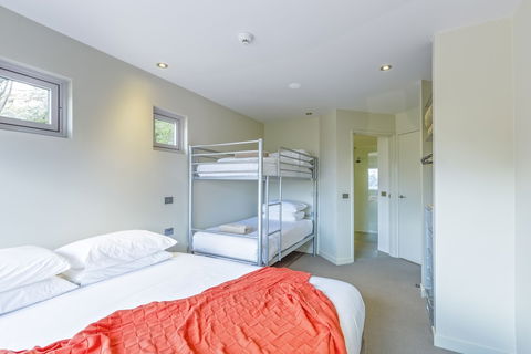 Altezza 1570 - Tourism Gold Coast 4