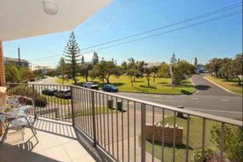 Pacific 1 / 103 - Tourism Gold Coast 0