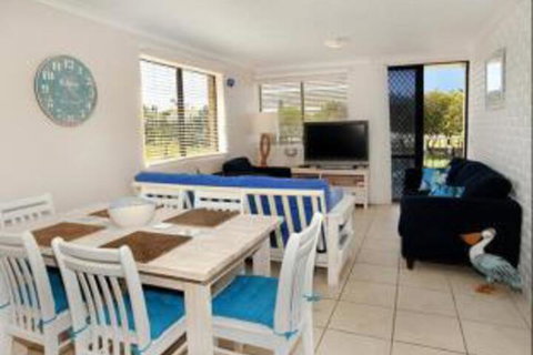Pacific 1 / 103 - Tourism Gold Coast 2
