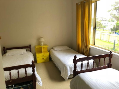 2 Jocelyn Street. Dalmeny - Tourism Gold Coast 1
