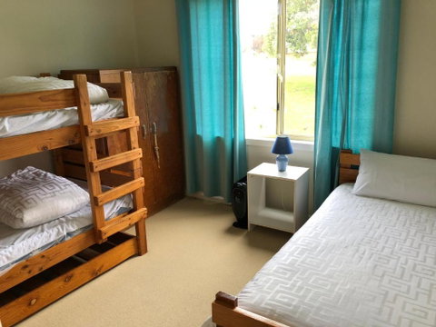 2 Jocelyn Street. Dalmeny - Tourism Gold Coast 3