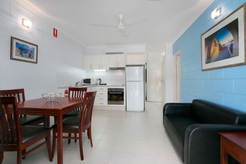 Cairns City Palms - Tourism Gold Coast 5