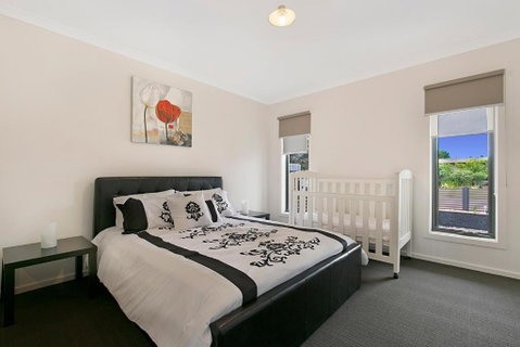 Palm Grove Beach House Dromana - Tourism Gold Coast 4