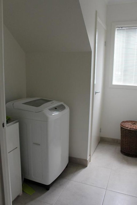 Palm Grove Beach House Dromana - Tourism Gold Coast 6