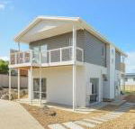 Boomer Beach Retreat Pet Friendly WiFi - Tourism Gold Coast