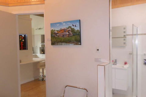 A Colourcity Apartments - Tourism Gold Coast 3