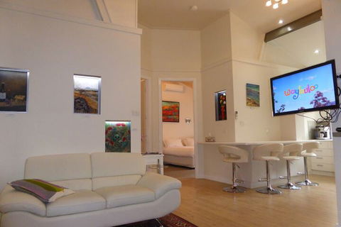 A Colourcity Apartments - Tourism Gold Coast 6