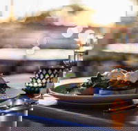 Beadon Bay Hotel - Tourism Gold Coast