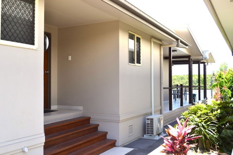 Hinchinbrook Resorts - Tourism Gold Coast 0