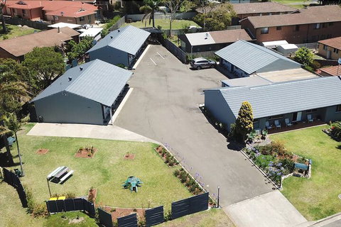 Culburra Beach Motel - Tourism Gold Coast 3
