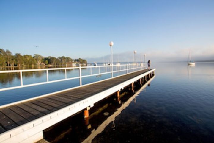 Mannering Park NSW Tourism Gold Coast
