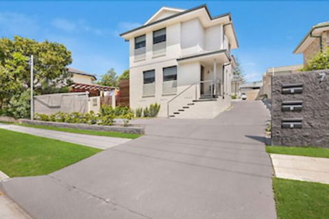 Koonah Townhouse - Tourism Gold Coast 0