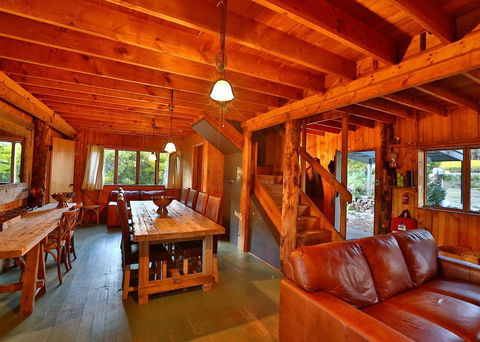 Bruny Island Lodge - Tourism Gold Coast 2