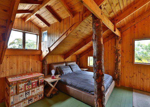 Bruny Island Lodge - Tourism Gold Coast 5