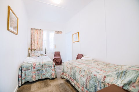 Warburton Lodge - Tourism Gold Coast 4