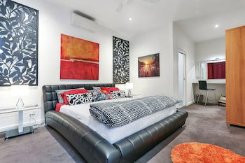 Barossa White House - Tourism Gold Coast 6