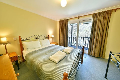 Three Bears 2 - Gold Coast 3