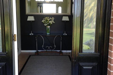 The Willows B N B - Tourism Gold Coast 4