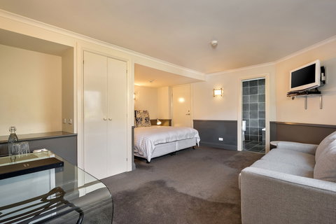 Pure Chalet - Gold Coast 6