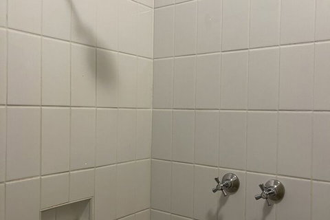 Winnellie Hotel Motel - Tourism Gold Coast 2