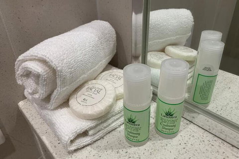 Winnellie Hotel Motel - Tourism Gold Coast 3