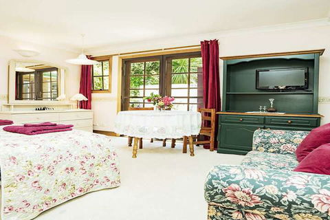 Kalimna Spa Room - Tourism Gold Coast 4