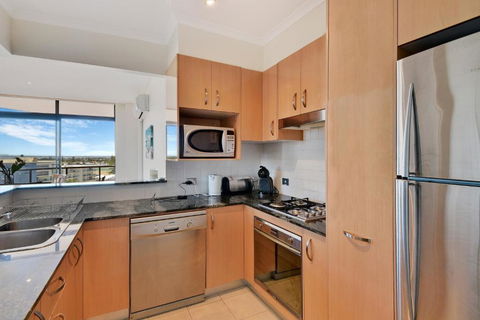 Crystal Waters 15 - Tourism Gold Coast 5