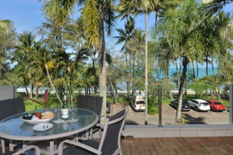 Paringa Beachfront Apartments - Tourism Gold Coast 0