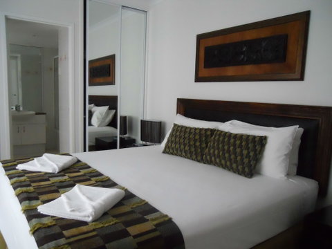 BeachView Apartments At Villa Paradiso - Tourism Gold Coast 2